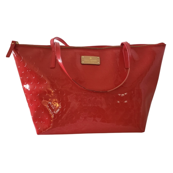 kate spade Handbags - 🚫SOLD OUT🚫 Kate spade Red Tote Handbag